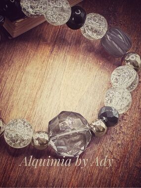 Chunky Clear and Black quartz Faceted Bead Bracelet